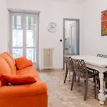 Student\'S Home